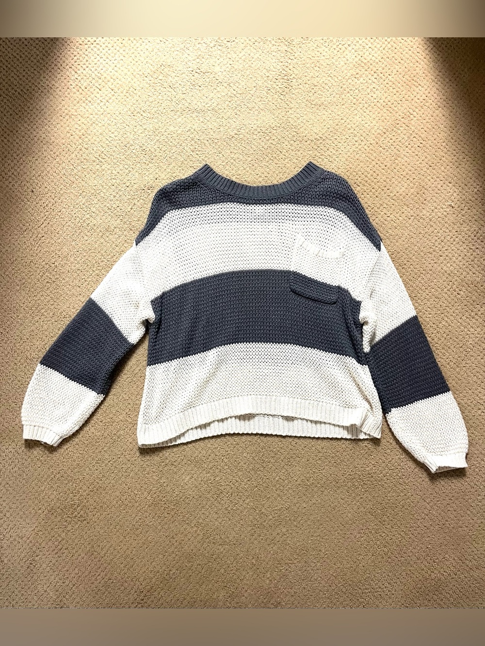 American Eagle Gray and White Striped Crew Neck Sweater Size Small